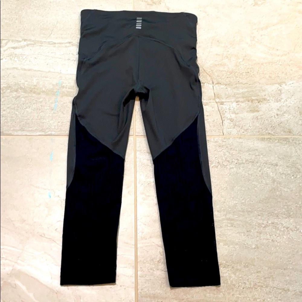 Under Armour Compression Heat gear - Picture 2 of 4